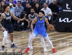 华体会中国-本·西蒙斯能否在纽约尼克斯焕发新生？