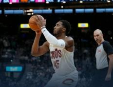 华体会体育官网-布克贡献32分 克利夫兰骑士主场129-113大胜菲尼克斯太阳