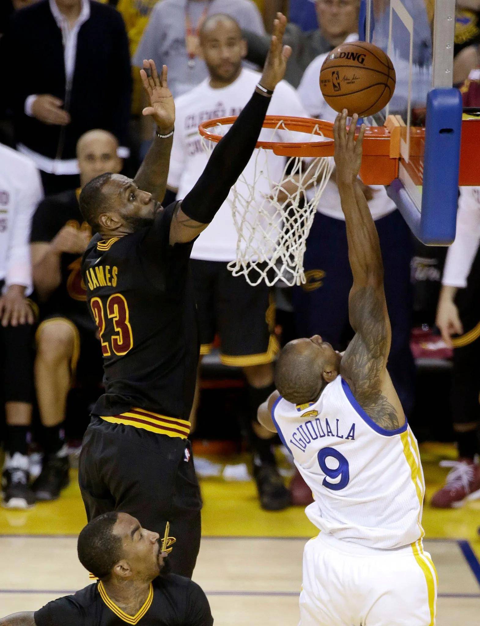 华体会体育-NBA高管爆料，若骑士2026年未能夺冠，他们可能会迎回詹姆斯