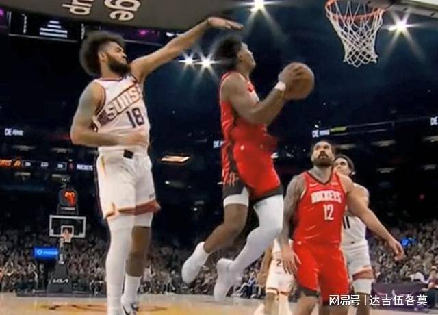 华体会体育平台-超出常(cháng)人！火箭新(xīn)星3次展现运动天赋，难怪詹姆斯都盛赞